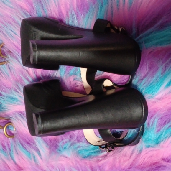 PLATFORM  COACH SANDAL - Picture 5 of 10